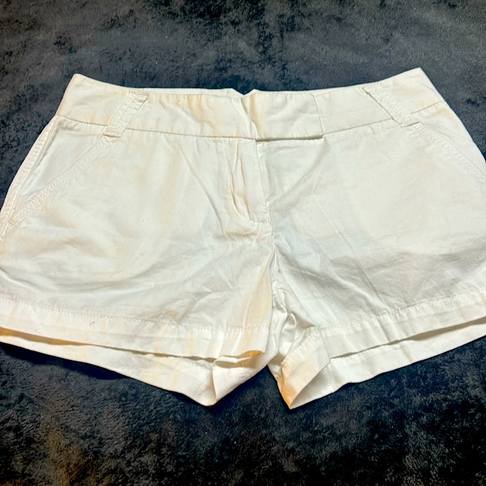 J. Crew white size 6 cargo shorts